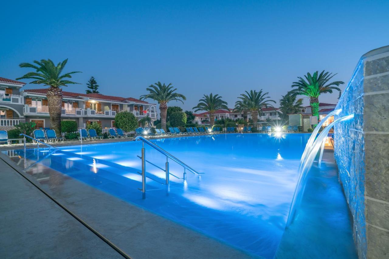 Golden Sun Hotel Kalamákion Eksteriør billede